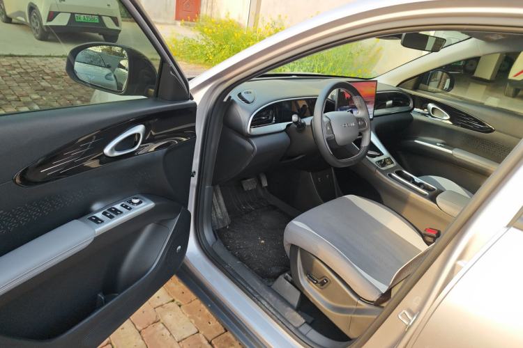 Used Geely Galaxy Geome 2026 Model 310km Dream Edition Driver Seat