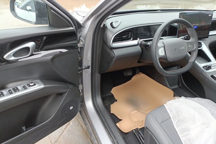 Used Geely Galaxy Geome 2026 Model 310km Dream Edition Driver Seat