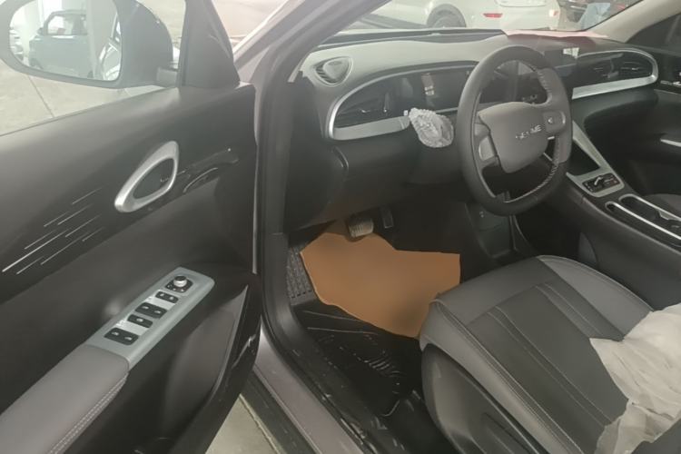 Used Geely Galaxy Geome 2026 Model 310km Youth Edition Driver Seat