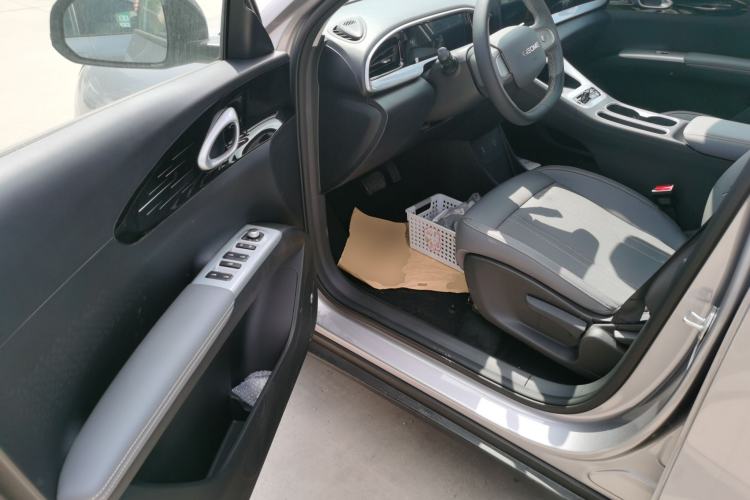 Used Geely Galaxy Geome 2026 Model 310km Youth Edition Driver Seat