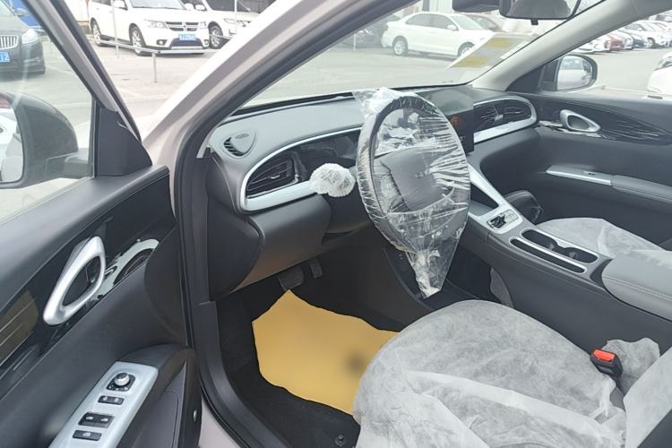 Used Geely Galaxy Geome 2026 Model 310km Dream Edition Driver Seat
