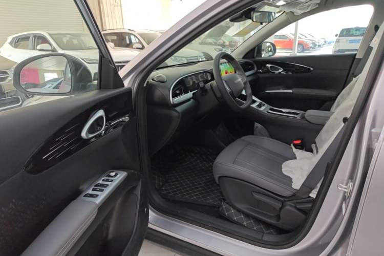 Used Geely Galaxy Geome 2026 Model 310km Youth Edition Driver Seat
