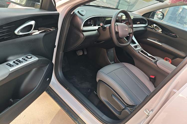 Used Geely Galaxy Geome 2026 Model 410km Carefree Edition Driver Seat