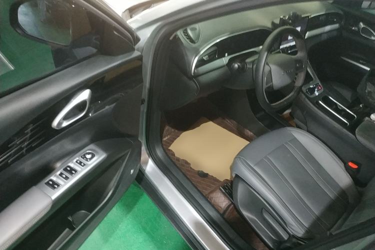 Used Geely Galaxy Geome 2026 Model 310km Youth Edition Driver Seat