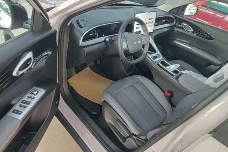 Used Geely Galaxy Geome 2026 Model 410km Freedom Edition Driver Seat