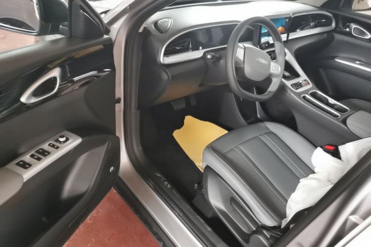 Used Geely Galaxy Geome 2026 Model 310km Youth Edition Driver Seat
