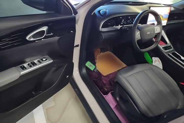 Used Geely Galaxy Geome 2026 Model 310km Dream Edition Driver Seat