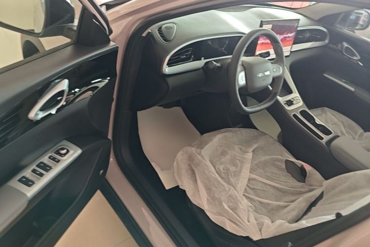 Used Geely Galaxy Geome 2026 Model 310km Dream Edition Driver Seat