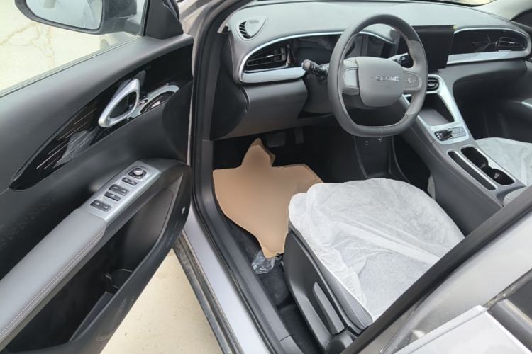 Used Geely Galaxy Geome 2026 Model 310km Youth Edition Driver Seat