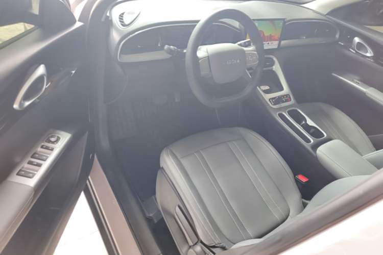 Used Geely Galaxy Geome 2026 Model 310km Youth Edition Driver Seat