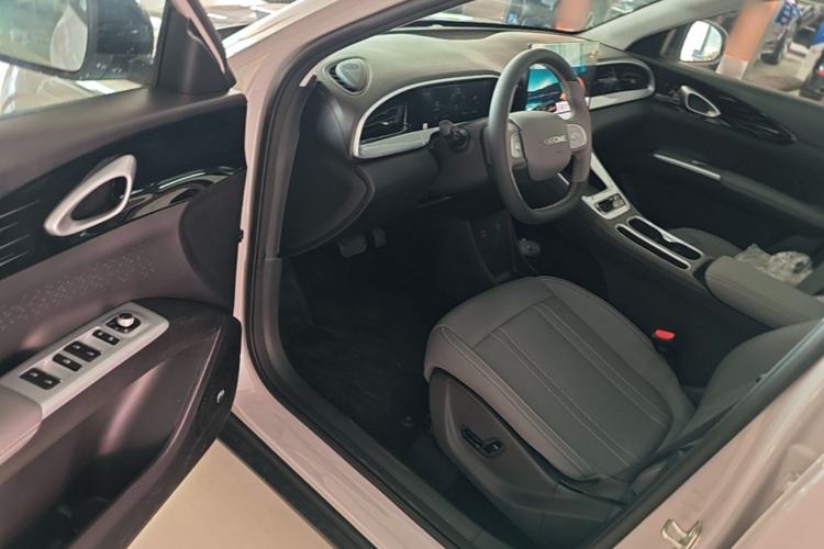 Used Geely Galaxy Geome 2026 Model 310km Dream Edition Driver Seat