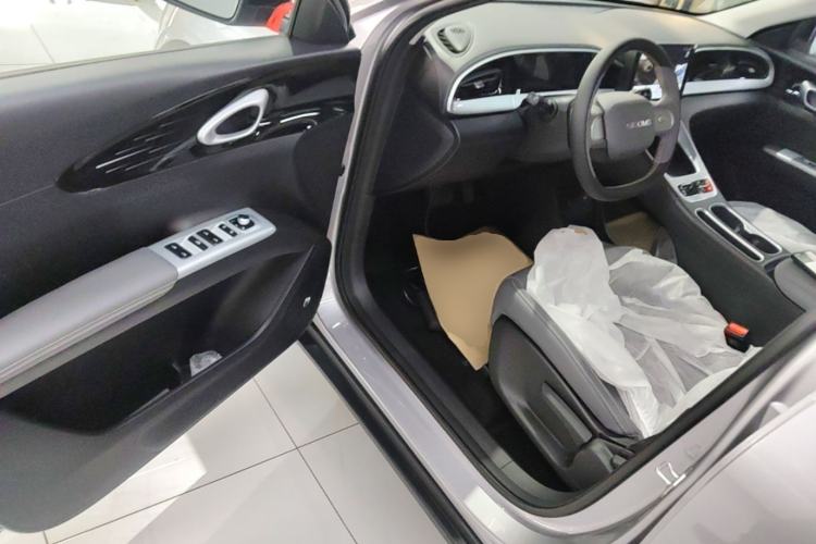 Used Geely Galaxy Geome 2026 Model 310km Youth Edition Driver Seat