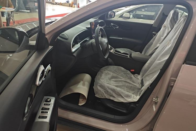 Used Geely Galaxy Geome 2026 Model 410km Freedom Edition Driver Seat