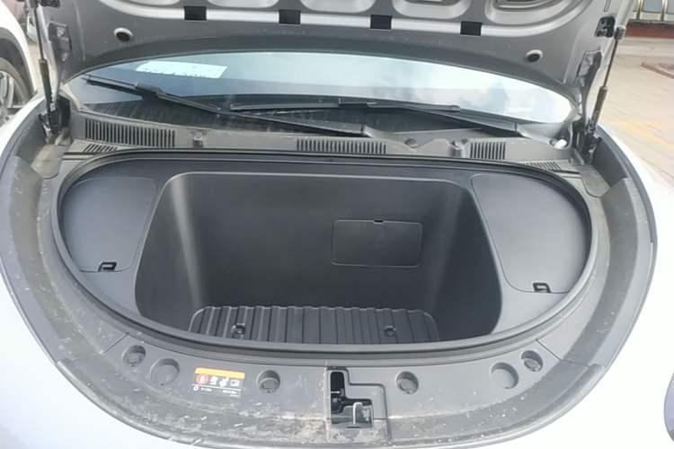 Used Geely Galaxy Geome 2026 Model 310km Dream Edition Engine Bay
