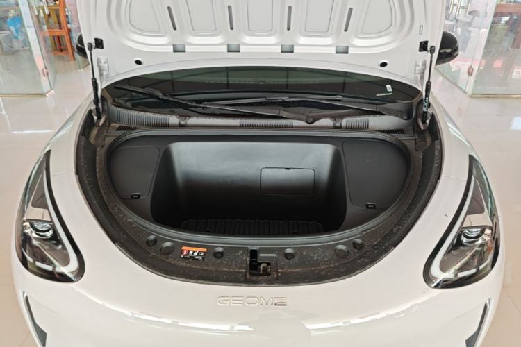 Used Geely Galaxy Geome 2026 Model 310km Dream Edition Engine Bay