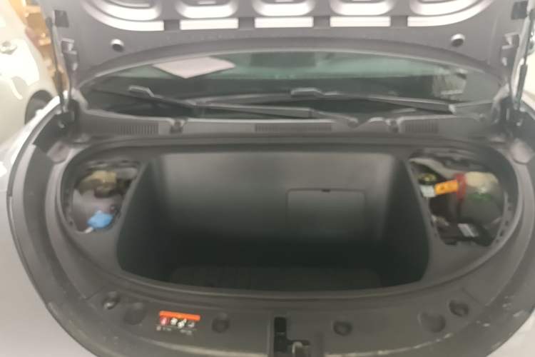 Used Geely Galaxy Geome 2026 Model 310km Youth Edition Engine Bay