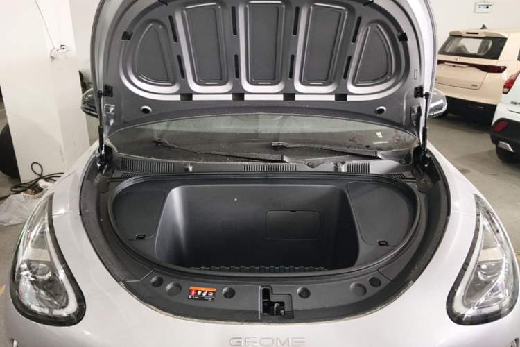 Used Geely Galaxy Geome 2026 Model 310km Dream Edition Engine Bay