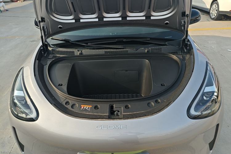 Used Geely Galaxy Geome 2026 Model 410km Freedom Edition Engine Bay
