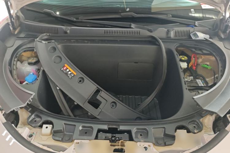 Used Geely Galaxy Geome 2026 Model 310km Youth Edition Engine Bay