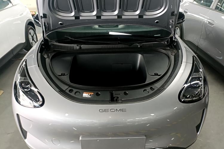 Used Geely Galaxy Geome 2026 Model 310km Youth Edition Engine Bay