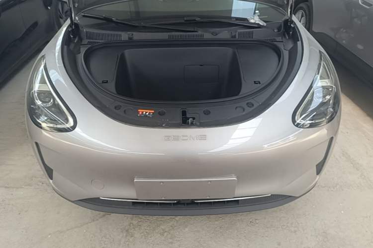 Used Geely Galaxy Geome 2026 Model 310km Youth Edition Engine Bay
