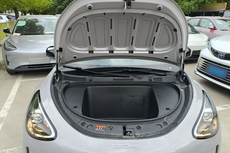 Used Geely Galaxy Geome 2026 Model 310km Youth Edition Engine Bay