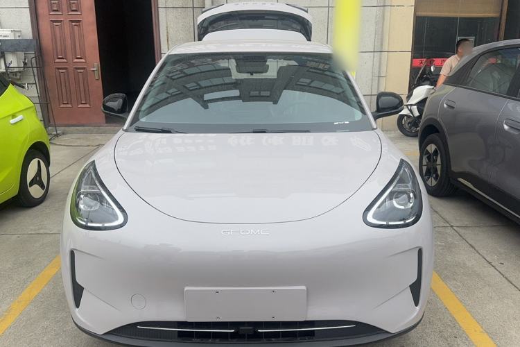 Used Geely Galaxy Geome 2026 Model 310km Youth Edition Exterior 1