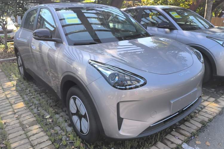 Used Geely Galaxy Geome 2026 Model 310km Youth Edition Exterior 1