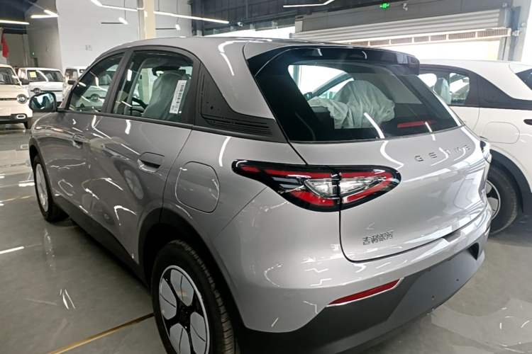 Used Geely Galaxy Geome 2026 Model 310km Youth Edition Exterior 2