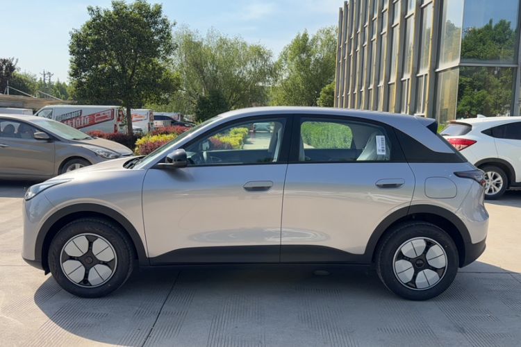 Used Geely Galaxy Geome 2026 Model 310km Youth Edition Exterior 2