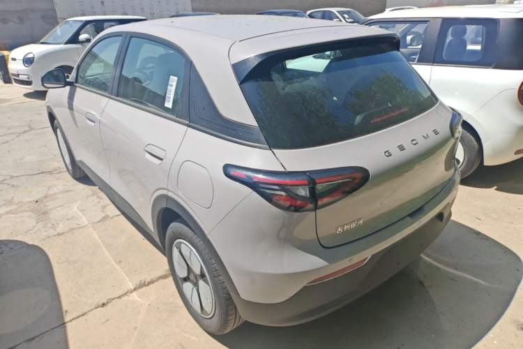 Used Geely Galaxy Geome 2026 Model 310km Youth Edition Exterior 2