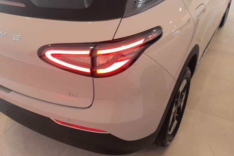 Used Geely Galaxy Geome 2026 Model 310km Dream Edition Exterior 3