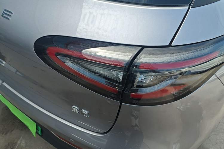 Used Geely Galaxy Geome 2026 410km Wind-Riding Edition Exterior 3