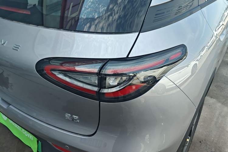 Used Geely Galaxy Geome 2026 410km Wind-Riding Edition Exterior 3