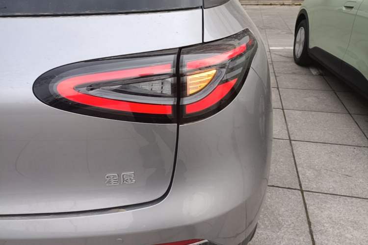Used Geely Galaxy Geome 2026 Model 310km Youth Edition Exterior 3