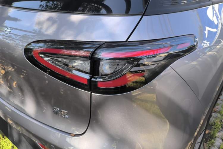 Used Geely Galaxy Geome 2026 Model 310km Youth Edition Exterior 3