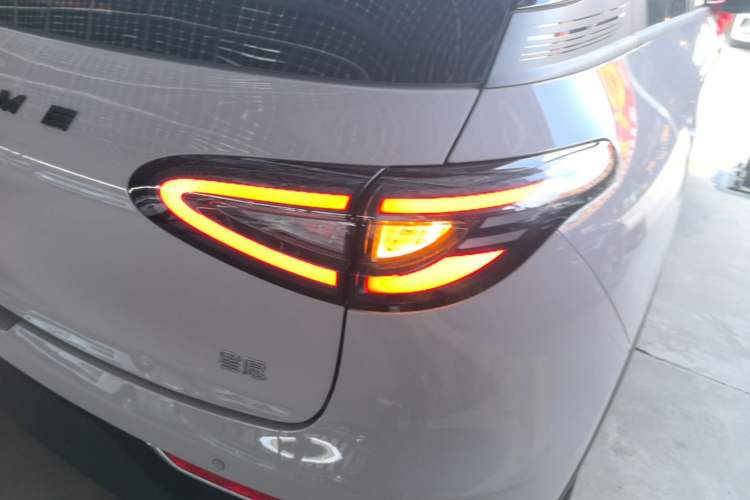 Used Geely Galaxy Geome 2026 Model 410km Carefree Edition Exterior 3