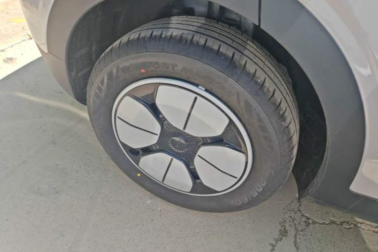 Used Geely Galaxy Geome 2026 Model 310km Youth Edition Exterior 5