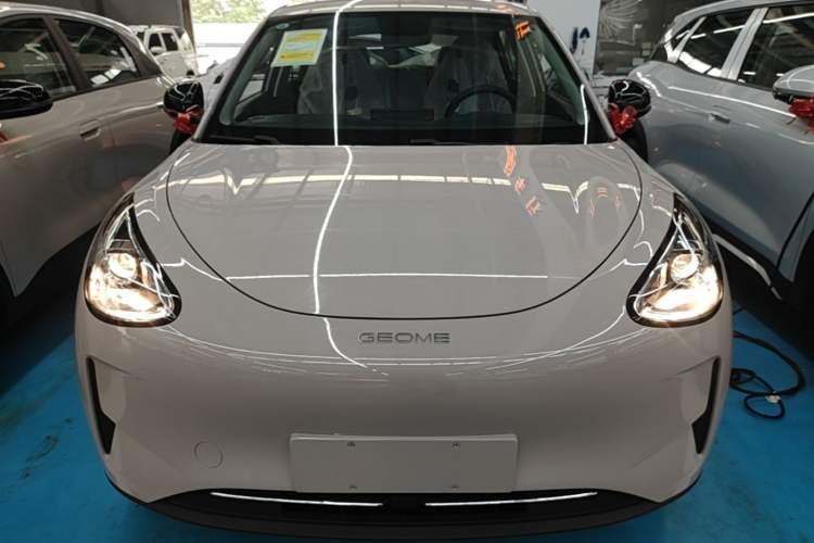 Used Geely Galaxy Geome 2026 Model 310km Youth Edition Front