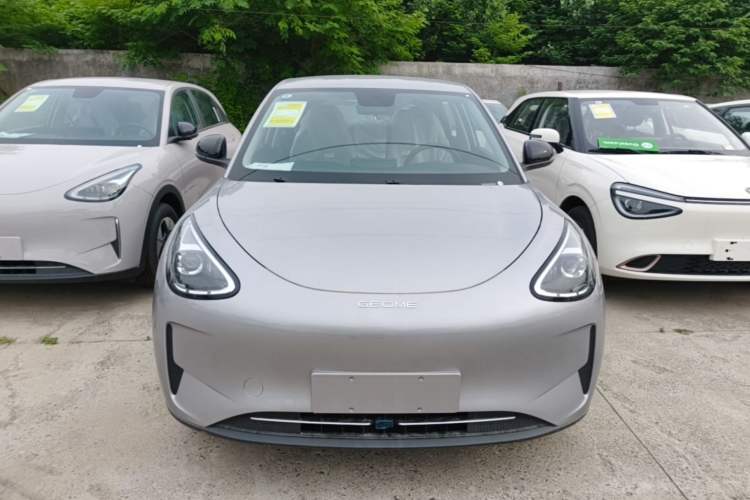 Used Geely Galaxy Geome 2026 Model 310km Youth Edition Front