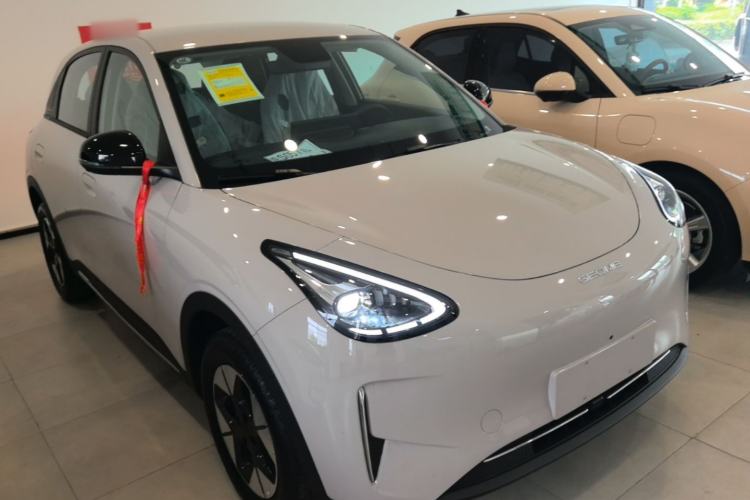 Used Geely Galaxy Geome 2026 Model 310km Dream Edition Front Right 45 Deg