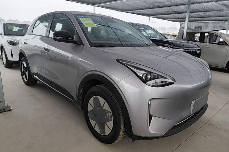 Used Geely Galaxy Geome 2026 Model 310km Dream Edition Front Right 45 Deg