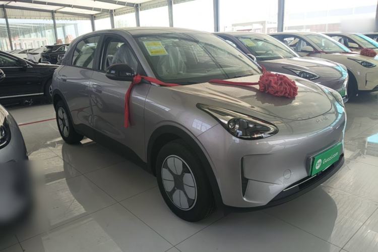Used Geely Galaxy Geome 2026 Model 310km Youth Edition Front Right 45 Deg