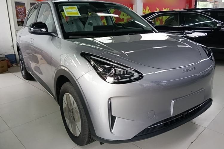 Used Geely Galaxy Geome 2026 Model 310km Dream Edition Front Right 45 Deg