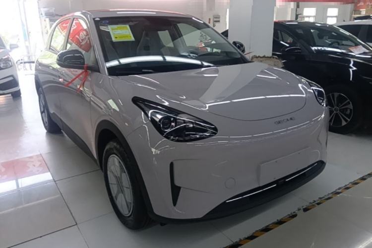 Used Geely Galaxy Geome 2026 Model 310km Youth Edition Front Right 45 Deg