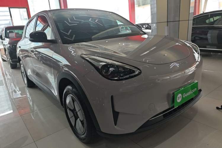 Used Geely Galaxy Geome 2026 Model 310km Youth Edition Front Right 45 Deg