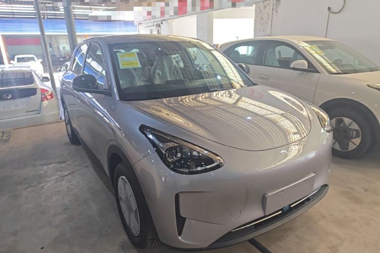 Used Geely Galaxy Geome 2026 Model 310km Youth Edition Front Right 45 Deg