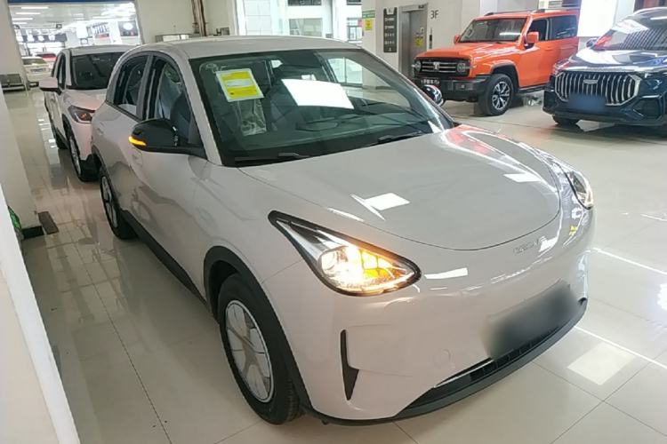 Used Geely Galaxy Geome 2026 Model 310km Youth Edition Front Right 45 Deg