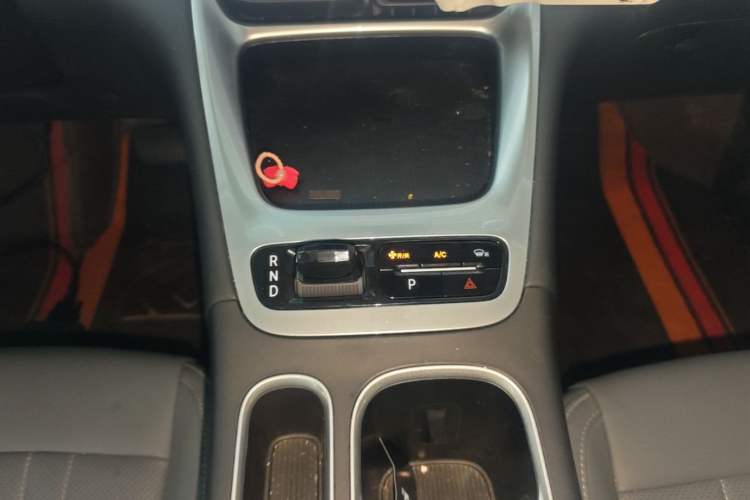 Used Geely Galaxy Geome 2026 Model 310km Dream Edition Gear Lever