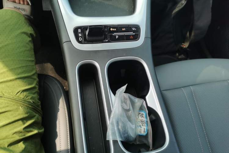 Used Geely Galaxy Geome 2026 Model 310km Youth Edition Gear Lever